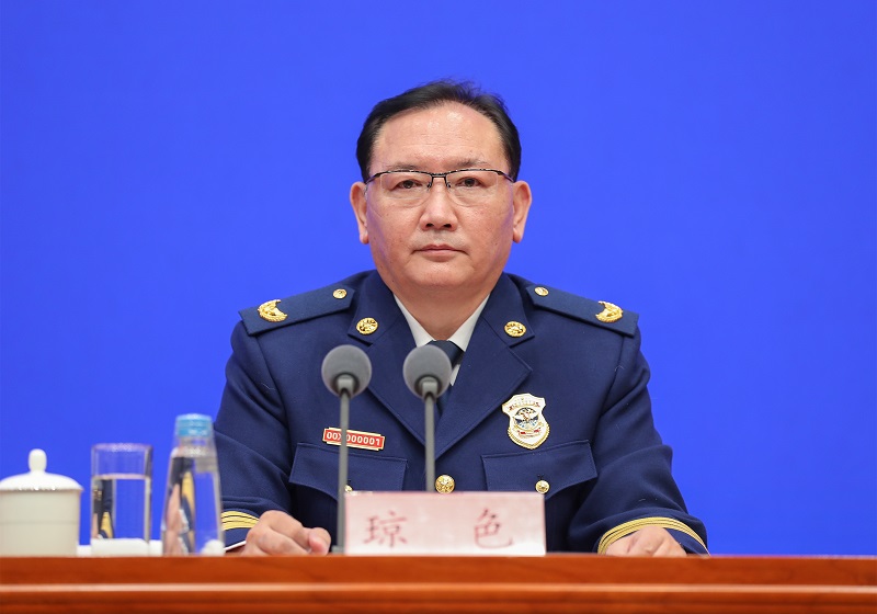 屄在线观看免费播放应急部党组成员、消防救援局局长琼色出席新闻发布会